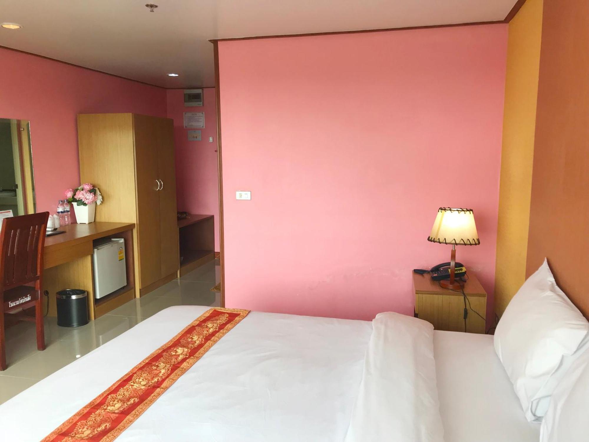Toh Buk Seng Ayutthaya Hotel Екстер'єр фото