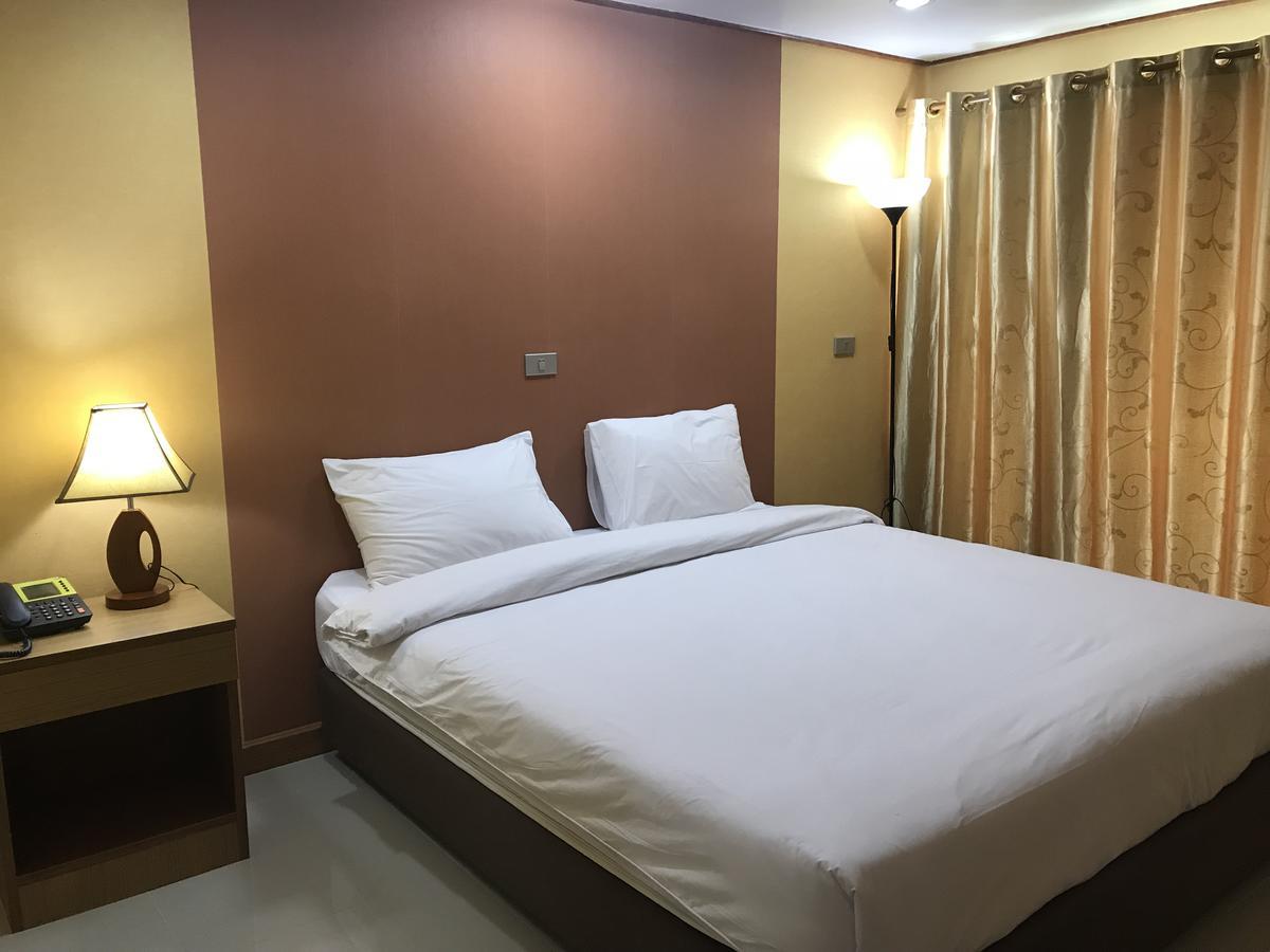 Toh Buk Seng Ayutthaya Hotel Екстер'єр фото