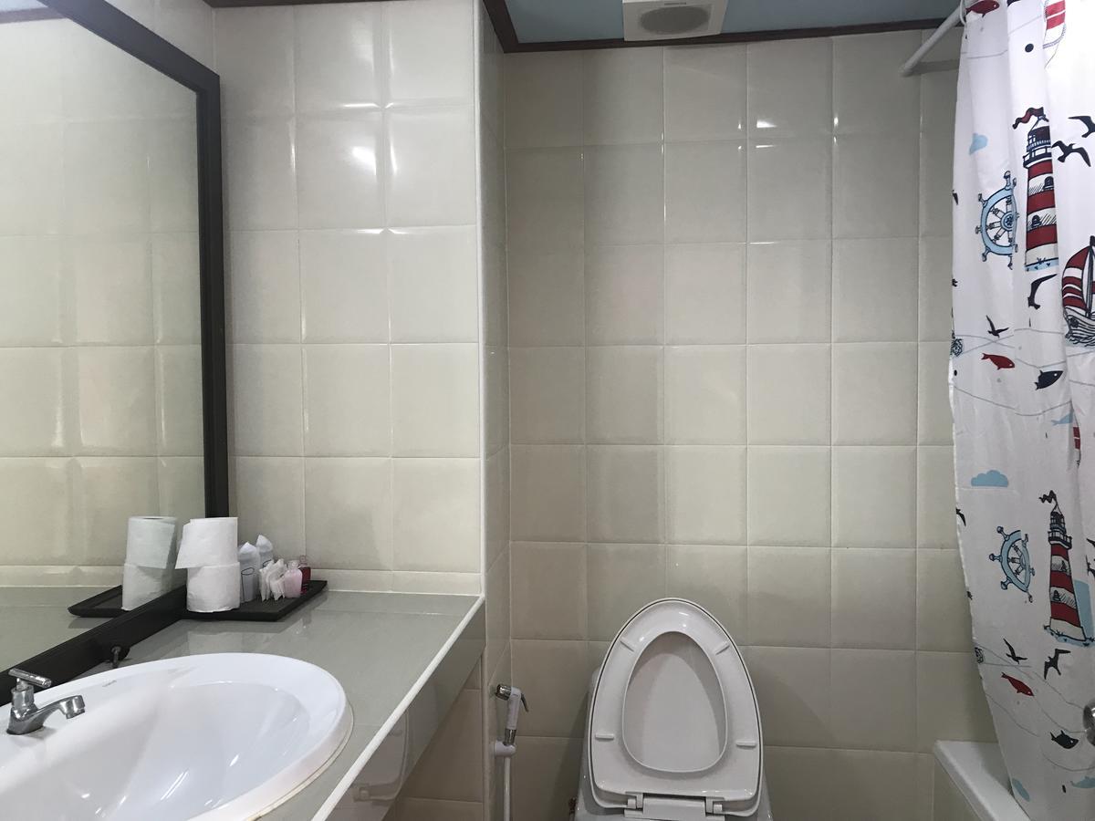 Toh Buk Seng Ayutthaya Hotel Екстер'єр фото