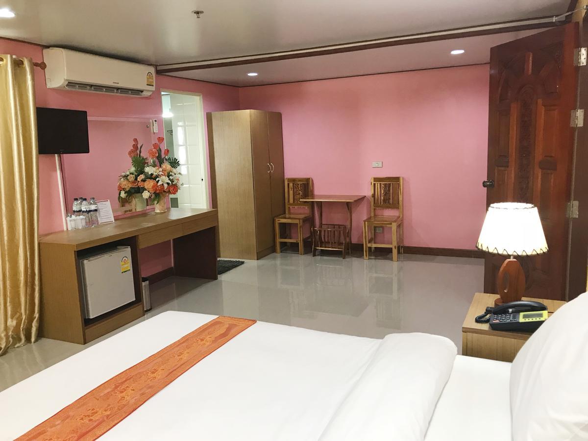 Toh Buk Seng Ayutthaya Hotel Екстер'єр фото