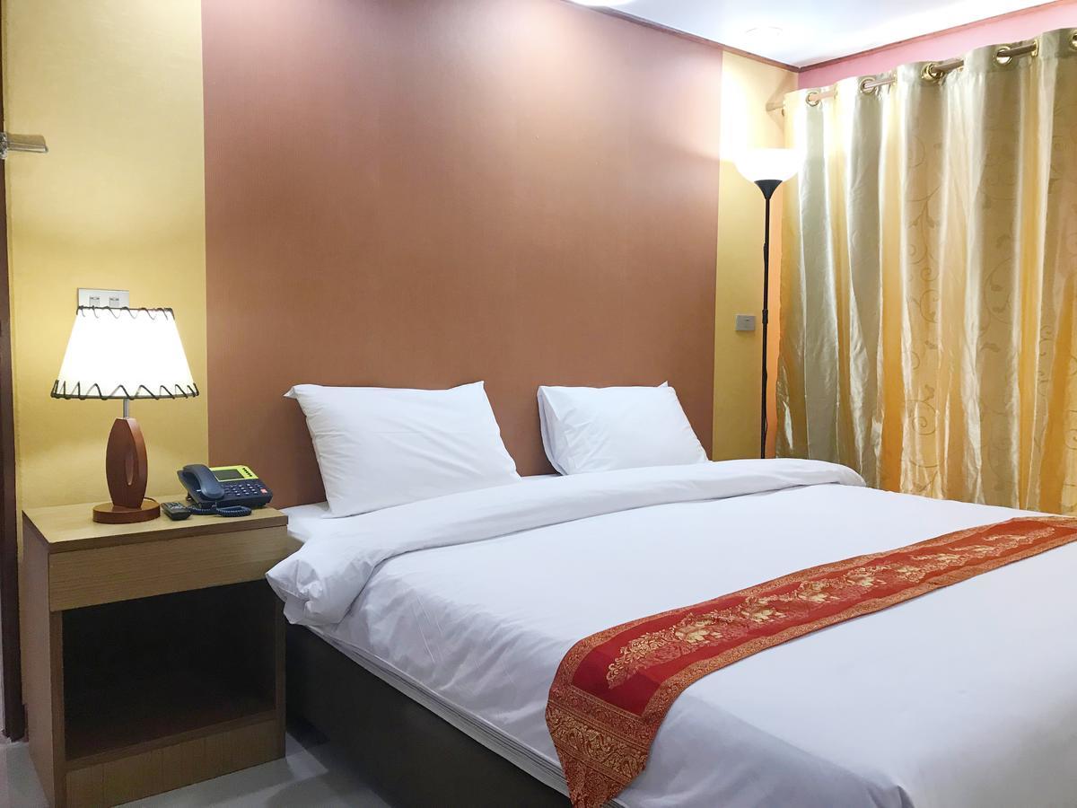Toh Buk Seng Ayutthaya Hotel Екстер'єр фото