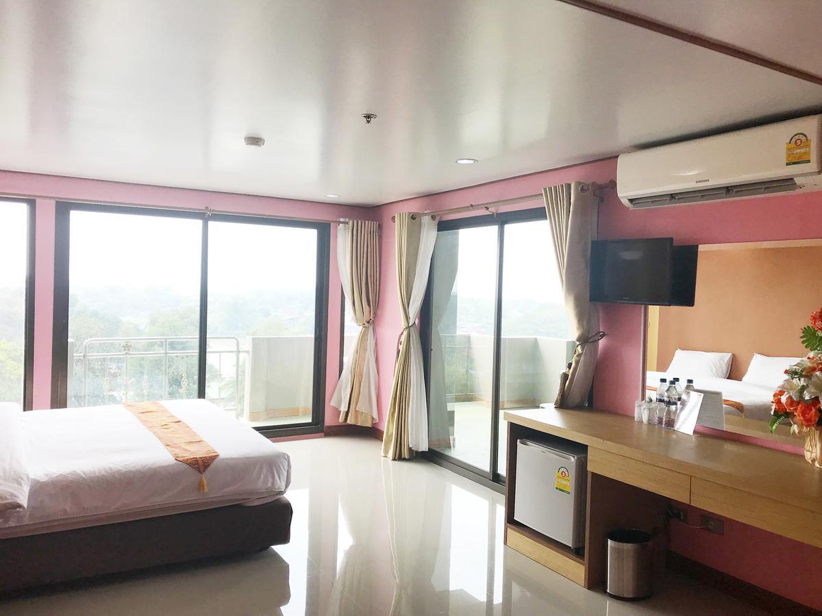 Toh Buk Seng Ayutthaya Hotel Екстер'єр фото