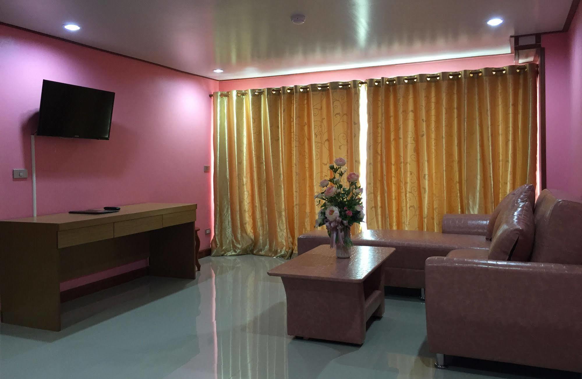 Toh Buk Seng Ayutthaya Hotel Екстер'єр фото